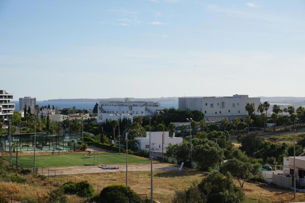 Cozy Sunny Apartment Wi-Fi & Ac Alvor Bagian luar foto