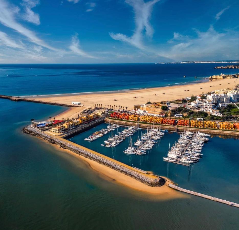 Cozy Sunny Apartment Wi-Fi & Ac Alvor Bagian luar foto