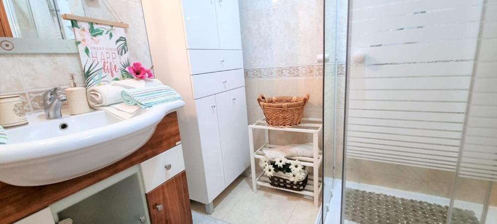 Cozy Sunny Apartment Wi-Fi & Ac Alvor Bagian luar foto